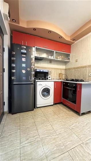 Garsoniera Complet Mobilata si Utilata, Etaj 1, zona Palas - 7