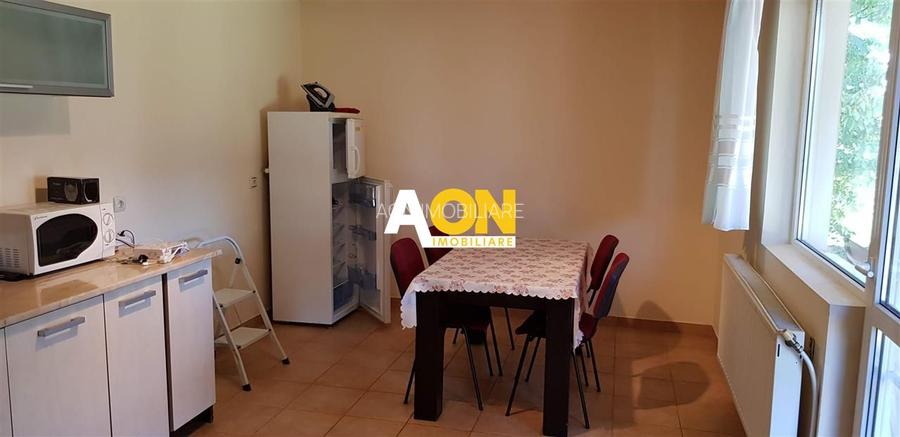 Casă de închiriat, 3 camere, cu terasă și garaj, Partoș - 11