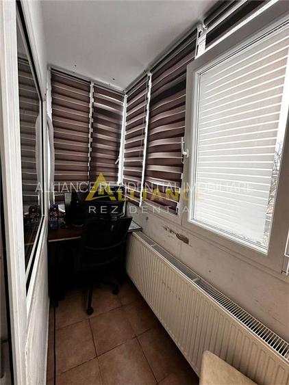 Gata de mutare! 2 camere decomandate, Mobilat si utilat bloc reabilitat, loc par - 16