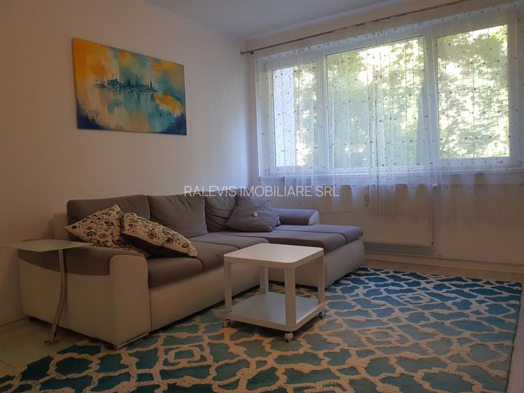 Apartament 3 camere, et 2/10, parcare, Unirii, Scoala 79, 700 euro - 3