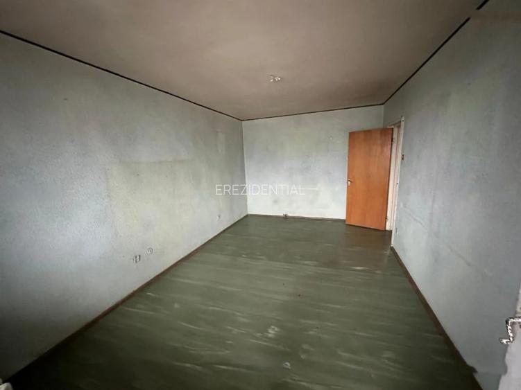 Apartament 3 camere  decomandat – Drumul Taberei - 2