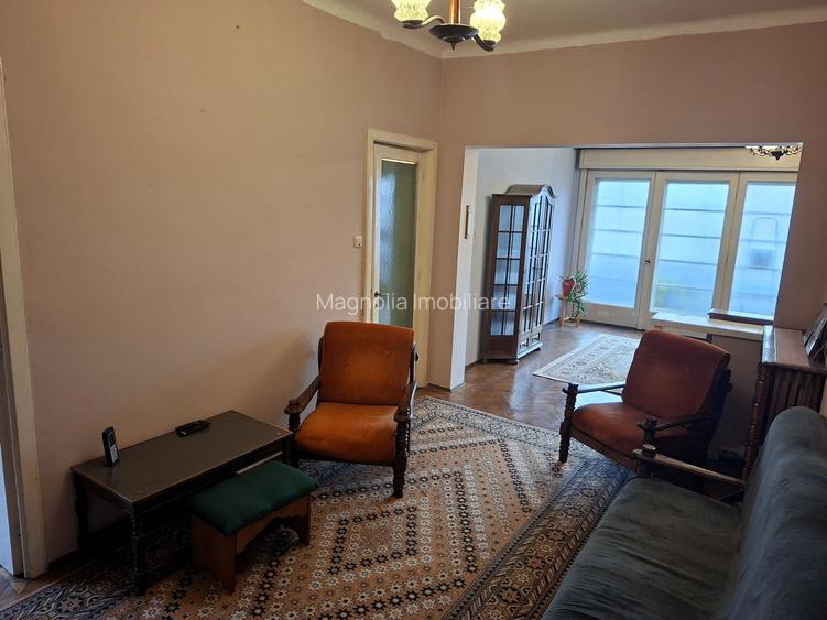 Apartament cu 3 camere in vila interbelica, de renovat - comision 0%! - 17