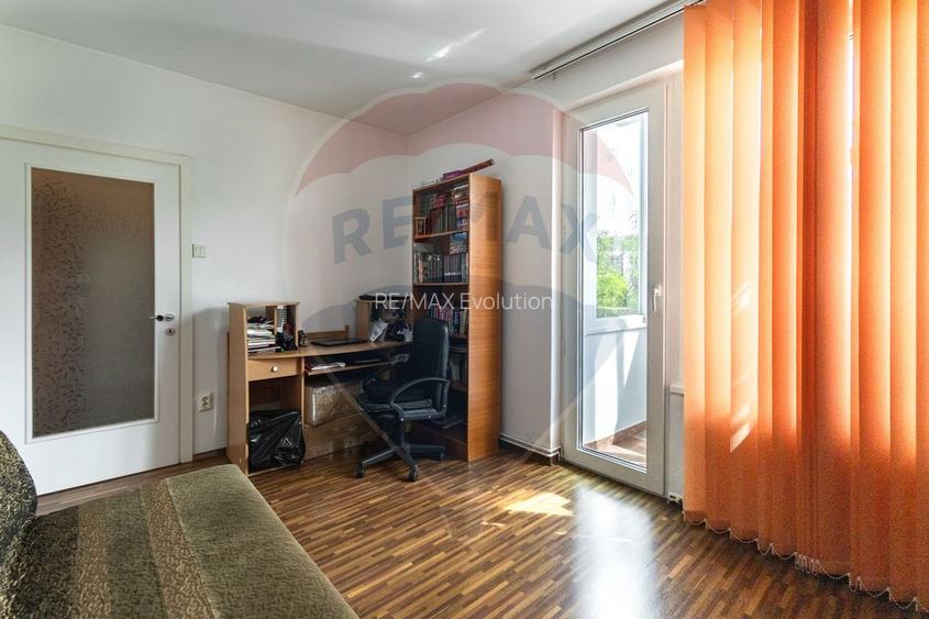 2 Camere Decomandat | Centrul Civic - Vedere Tâmpa & Orientare E-S-V - 10