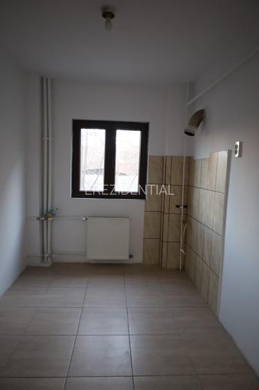 Apartament 2 camere decomandat zona Gorjului - 3