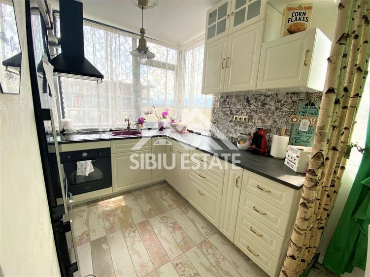 Apartament de vanzare cu 3 camere, suprafata.utila 70mp. - 5