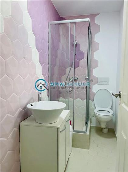 Royal Imobiliare - Vanzare Vila cu 6 camere zona B-dul Bucuresti - 16