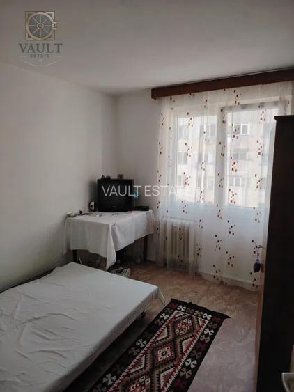 Apartament 3 camere -65mp-5 minute pana la metrou 1 Decembrie 1918  - 4