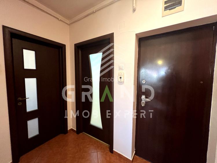 NOU PE PIAȚĂ!2 camere | Parcare inclusă | Zorilor–Europa | Str.Mircea Eliade - 12