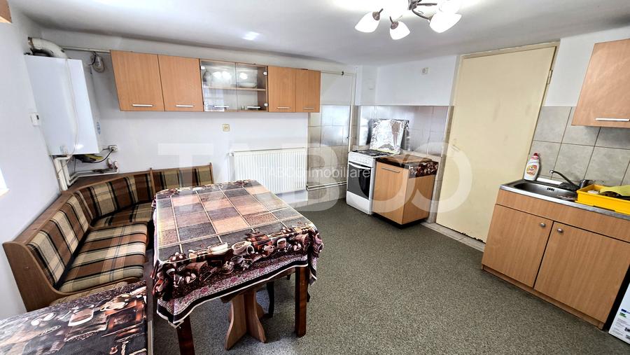 Casa individuala de vanzare 3 camere 2 bai 434mp teren Piata Cluj - 12