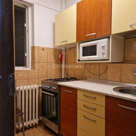 Garsoniera, Obor - 3