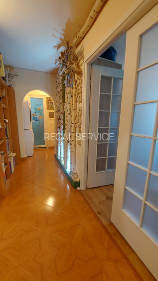 VITANUL NOU, vanzare 4 cam   decomandate - 2