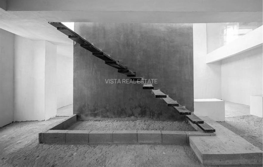 Proprietate unica stil mediteranean, 215mp utili, teren 1000mp, stadiu semifinis - 14