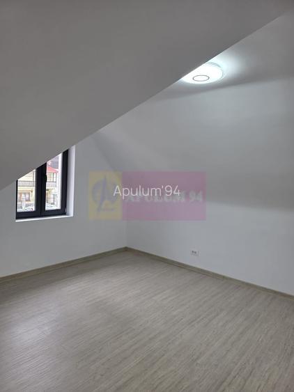 Vila de vanzare cu 6 camere in Sinaia - 17