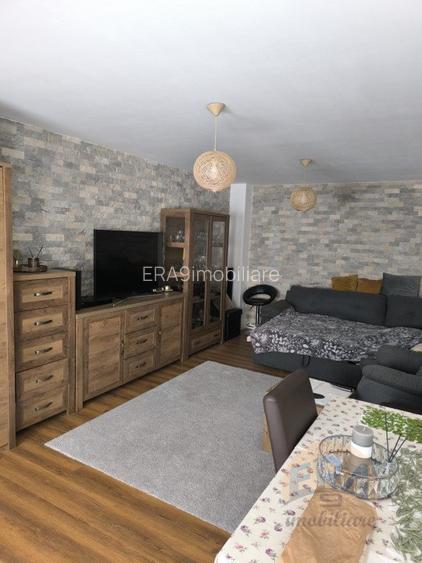 Apartament 3 camere, situata central Str. Cuza voda - 13