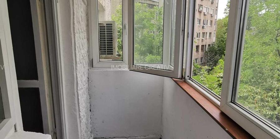 Apartament 2 camere de vanzare in Titan 1 Decembrie metrou - 4