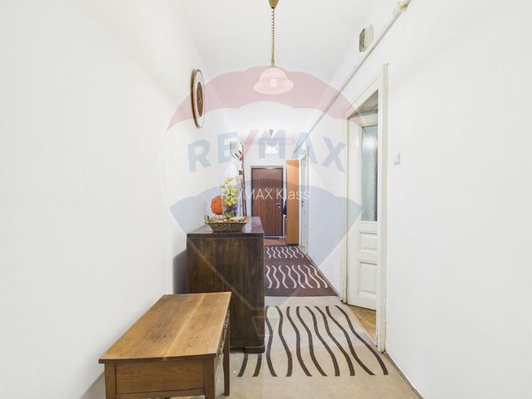 Etaj de casa interbelica, 3 camere, in inima Bucurestiului - 6