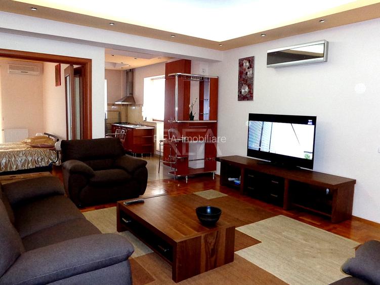 Apartament 3 camere, zona Nordului - 11