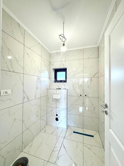 Duplex la asfalt - 4 camere - teren 532mp  Utvin - 7