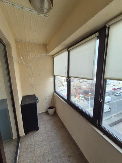 Proprietar inchiriez apartament 2 camere, sector 4 - 3