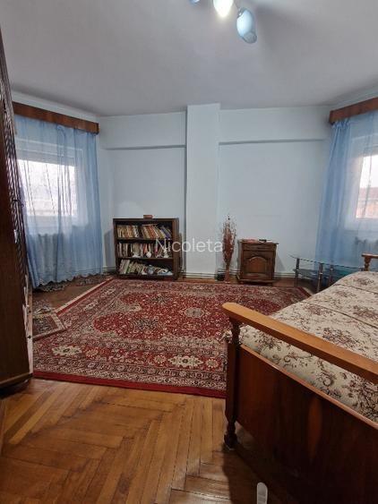 Persoana fuzica vand apartament 3 camere – zona centrală Alba Iulia - 3