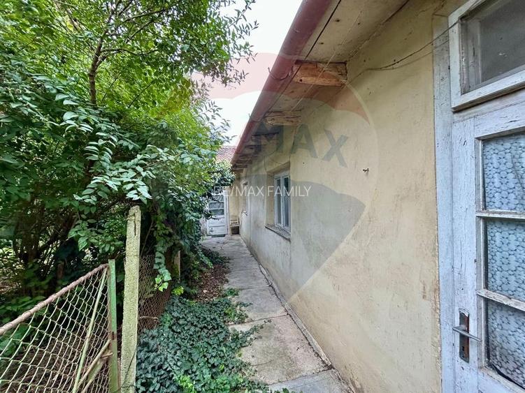 Casă de vanzare cu teren de 356 mp in Salonta - 3