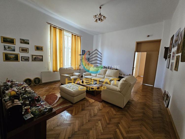 Apartament 7 Camere de vanzare Victoriei 218 mp - 2