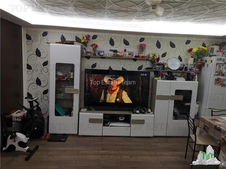 Garsoniera transformata în  2 cam. 41 mp, 1 Decembrie-Ilfov - 2