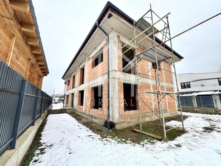Casa de tip duplex cu 4 camere, 117mp utili,  230mp teren, Selimbar - 2