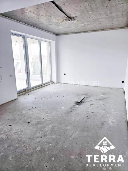 Hasdeu - Dacia, Bloc Nou, apartament 3 camere - 3
