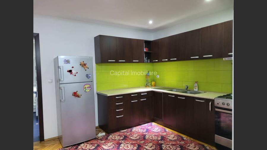 Apartament 3 camere la parter în imobil P+M ,curte proprie 70 mp  - 8