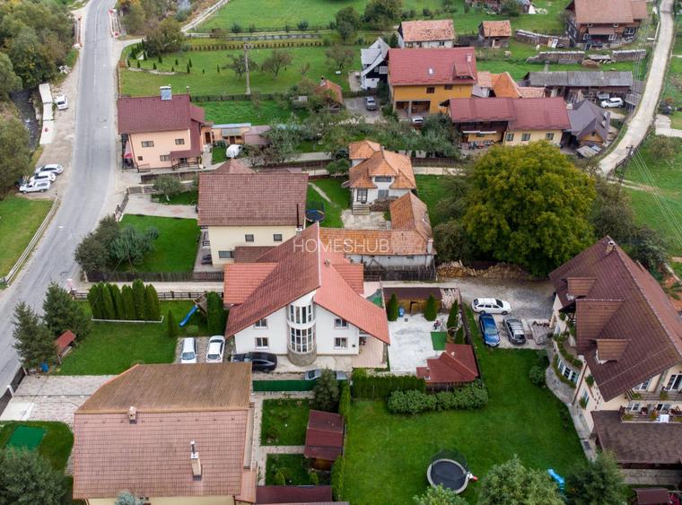 Vila spatioasa la intrare in Cheia – 7 Camere, Teren 747mp  - 4