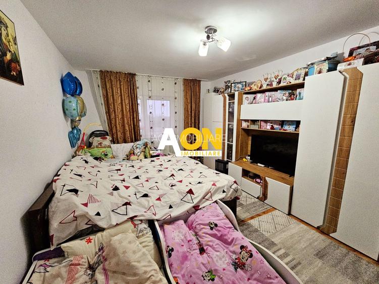 Apartament 2 camere, decomandat, mobilat, utilat, etaj 3, Ampoi 2 - 7