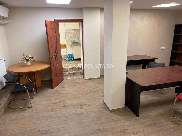 INCHIRIERE SPATIU PENTRUN BIROURI, ZONA PARCUL CAROL, LA DEMISOLUL UNEI VILE - 4