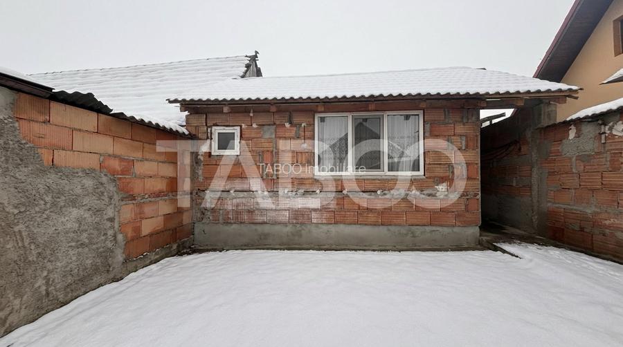 Casa individuala de vanzare 95 mp utili cu 540mp teren Sura Mare - 18
