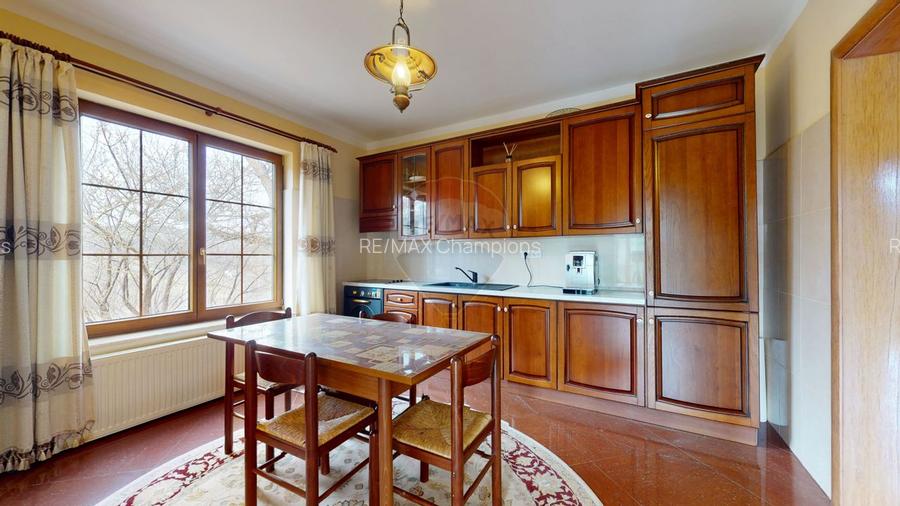 Casă de vânzare Bran Sohodol teren  intravilan 10.331 mp două locuințe - 6