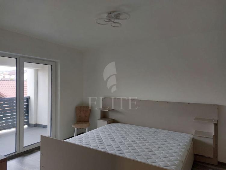 Apartament 2 camere în zona LOMBULUI