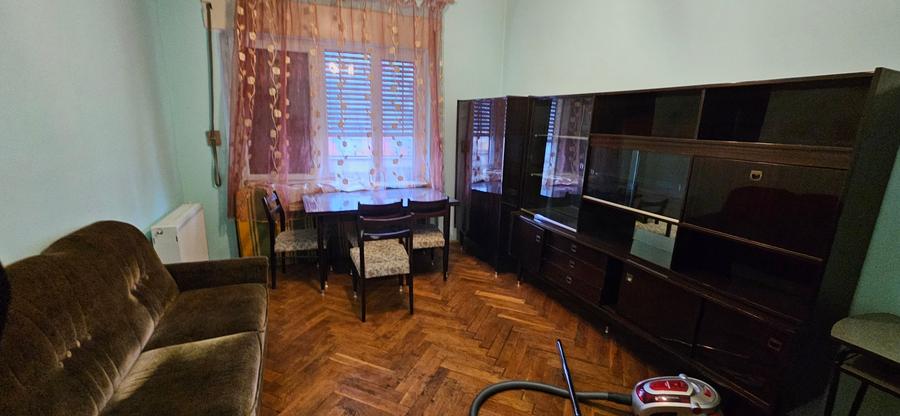 !!! 2 camere...decomandat...Calea Circumvalatiunii..2min Iulius Mall