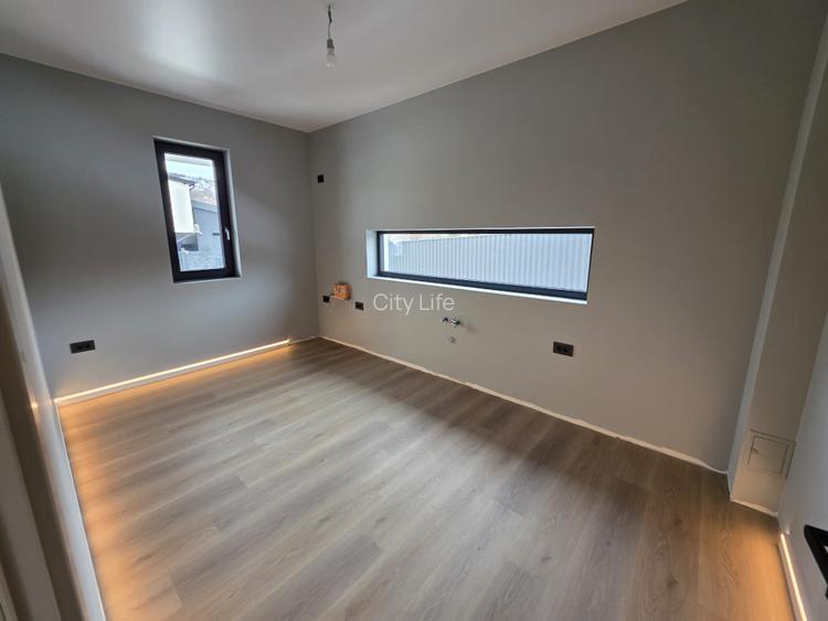 Vila eleganta Visan, intabulata / comision 0 - 7