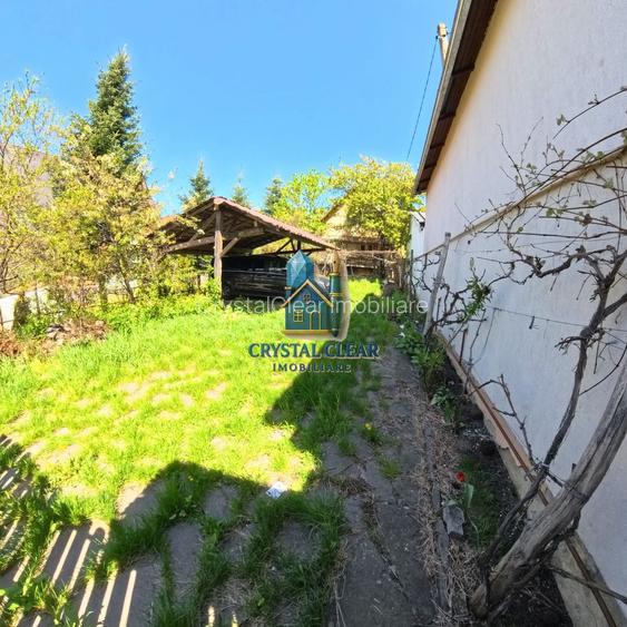 Casă 2 camere + teren 1700 mp - zona Platoul Cornești, str. Trebely - 15