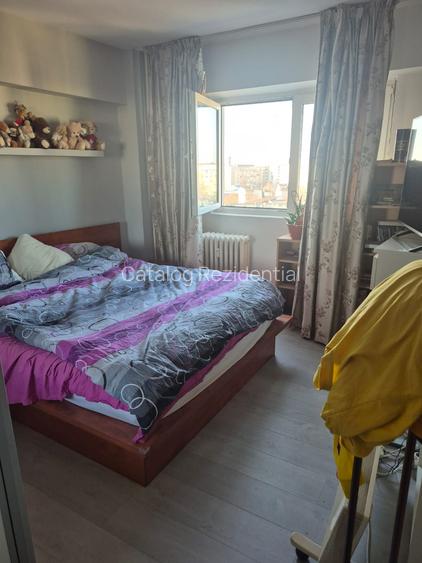 Apartament de vanzare in zona Parc Crangas - 3