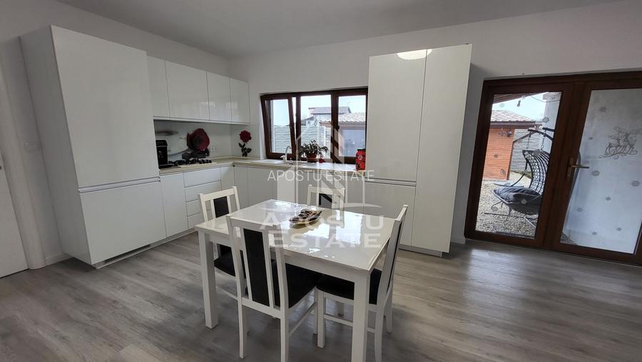 Casa individuala cu 4 camere,2 garaje si teren generos Pischia - 20