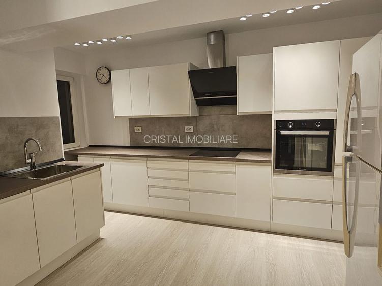 Apartament 4 camere mobilat , Zona Rond Alba Iulia - 14