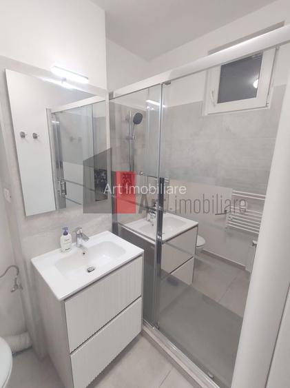 Vânzare apartament 3 camere Bd. Obregia - Pța Străduinței - 13