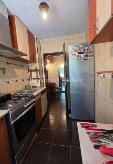 Apartament 3 Camere,Berceni,B-dul Obregia,bl.reabilitat,et.3/10,Amenajat,Liber - 7