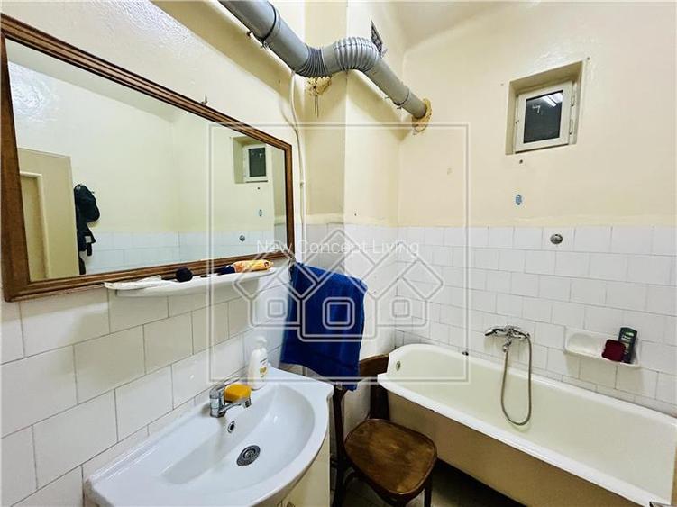 Casa cu teren mare de 1147 mp si 110 mp utili - Cisnadie - 10