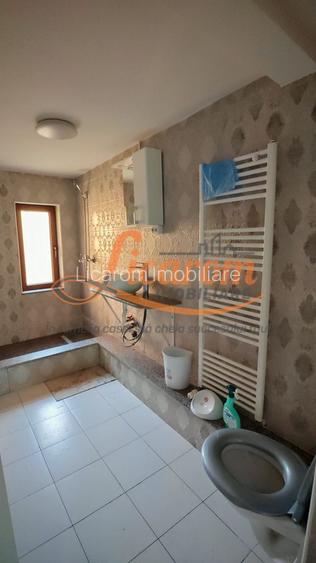 Vila 10 camere,pretabil compartimentare in 2 unitati separate,ASTRA. - 8