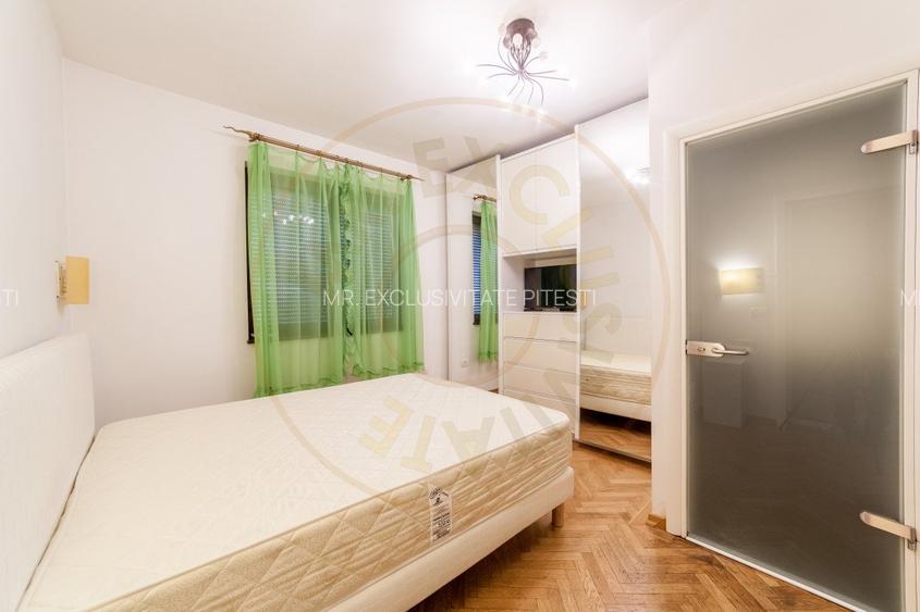 Vila zona Expo Parc - 2 apartamente, curte comuna - 12