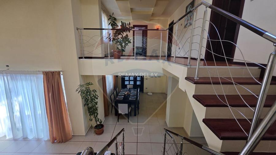 Casă / Vilă de vânzare în mun. Vaslui, jud. Vaslui - 0% Comision - 17