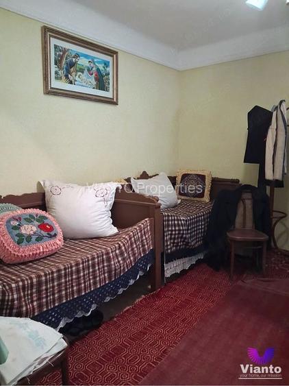 Casă în Poiana Sibiului | 909 mp teren | livadă și anexe gospodărești - 5
