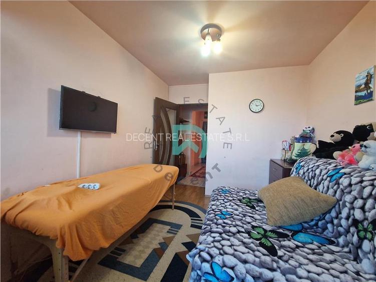 Apartament 4 camere, etaj intermediar, Tractorul, Brasov - 15